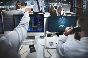 Proteja su organización con la respuesta inmediata de nuestro equipo CSIRT. Investigamos, mitigamos y documentamos incidentes para su tranquilidad. ¡Contáctenos!